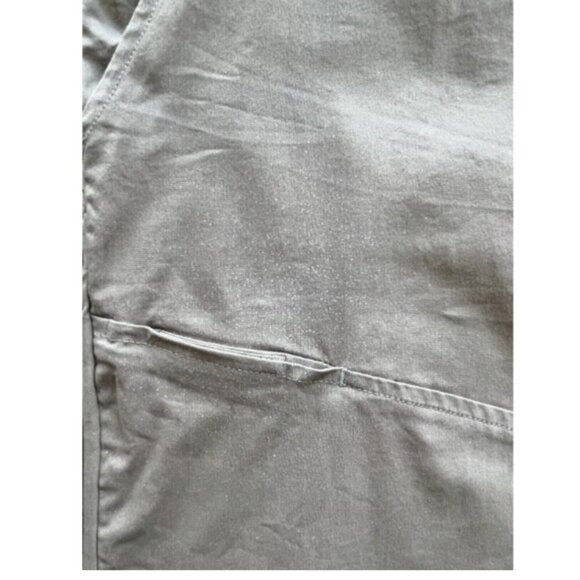 Mountain Hardwear Men's Khaki Hiking Shorts Size 38 Outdoor Travel Cotton Casual - Picture 9 of 9